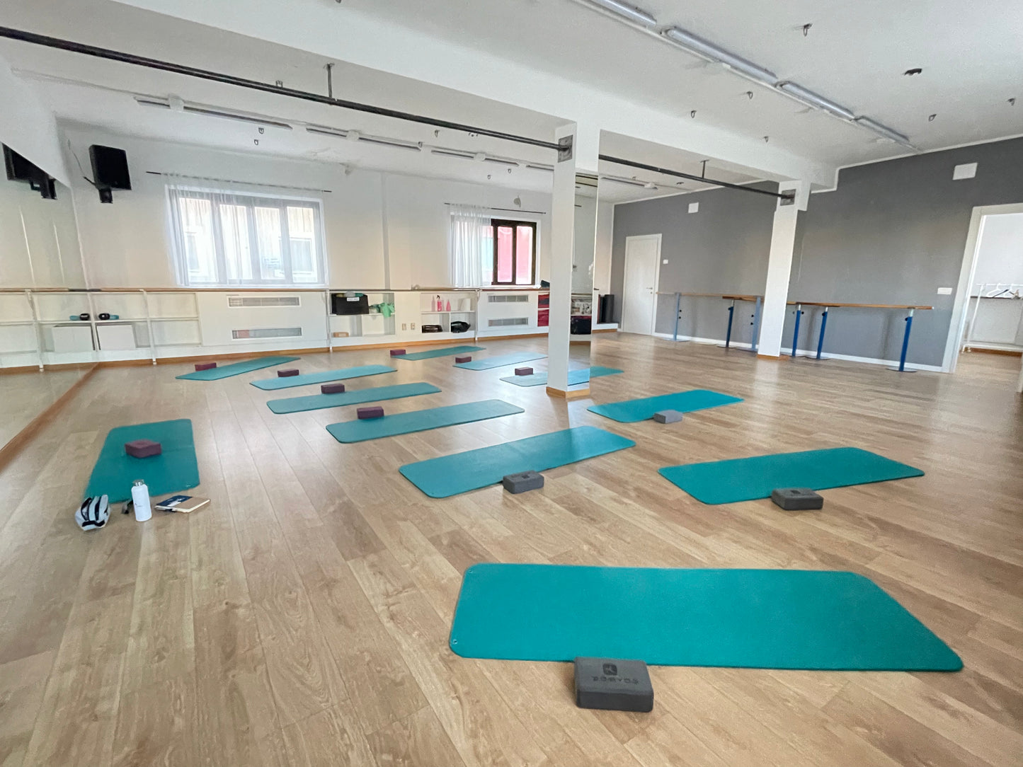 Corso Completo di Apprendimento Tecniche di Yoga Facciale Metodo Romina Ciaffi