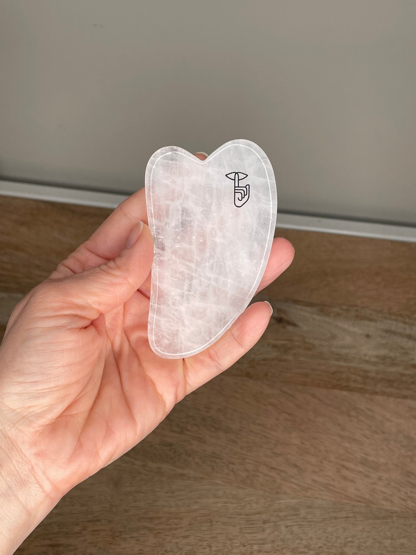 1 LEZIONE di GRUPPO in DIRETTA ONLINE + un GUA SHA in omaggio