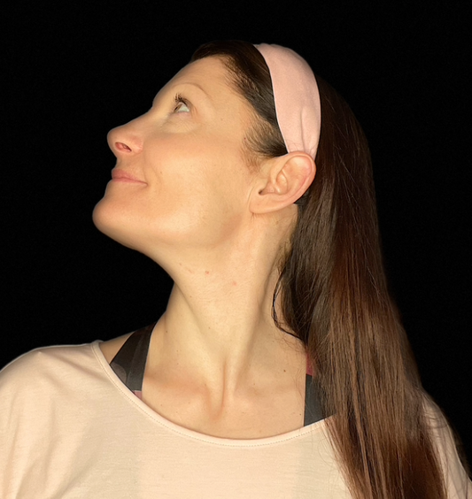 YOGA FACCIALE: 1 LEZIONE di Gruppo in DIRETTA ONLINE + 6 SETTIMANE di VIDEO