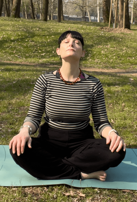 1 LEZIONE IN DIRETTA ONLINE YOGA FACCIALE